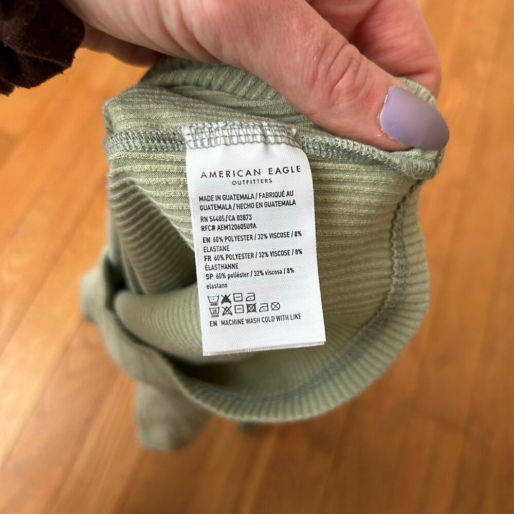 American Eagle Light Green Ribbed Knit Halter Top Women’s Size Small - Picture 3 of 5